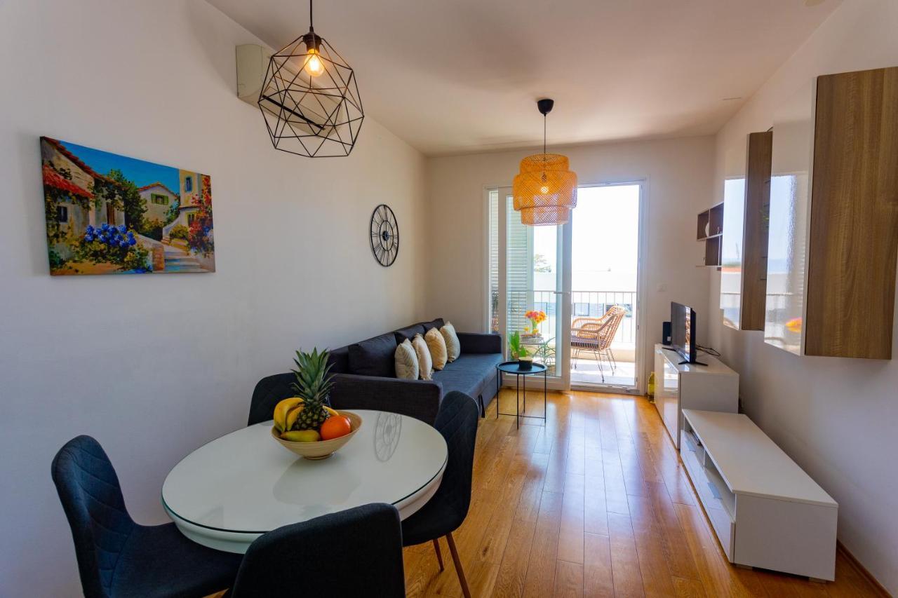 Apartma Allora With Panoramic Sea View